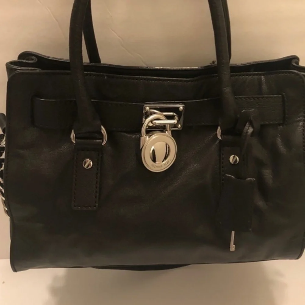Michael kors black leather Hamilton satchel bag